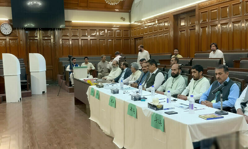 Senate polling halted in KP amid govt&ndash;opposition deadlock