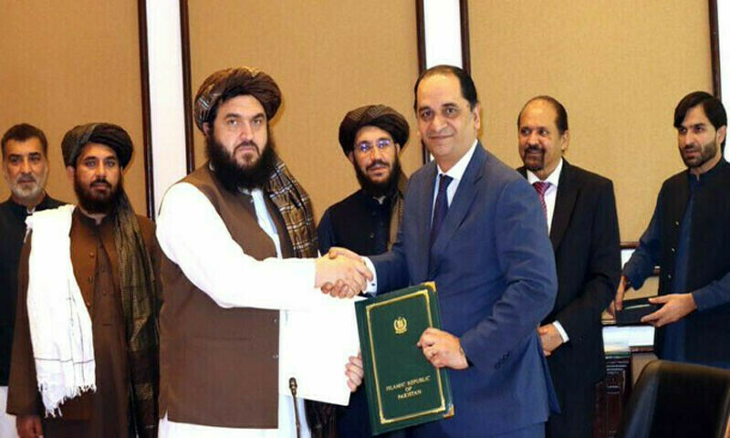 Pakistan and Afghanistan sign preferential trade agreement