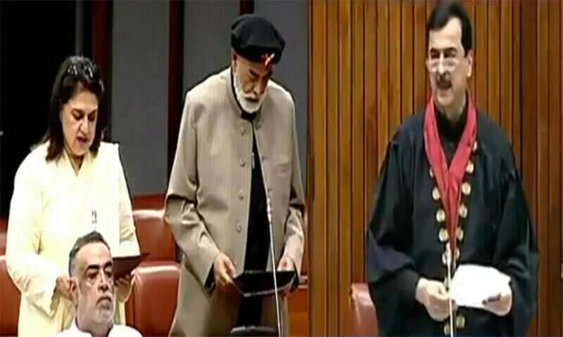 Newly elected senators from Khyber Pakhtunkhwa take oath