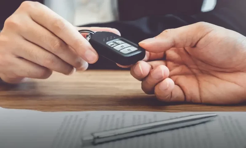 Citizens to get electric vehicles on installments as PM Shehbaz to announce EV policy