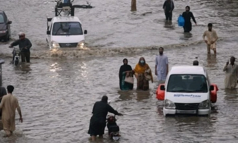 Emergency control rooms activated in Matiari as monsoon threat looms