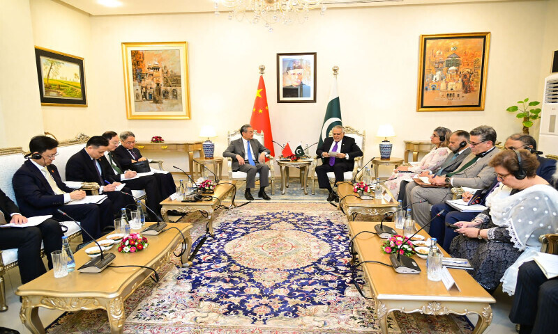 Pakistan, China vow to upgrade CPEC into growth and green corridor