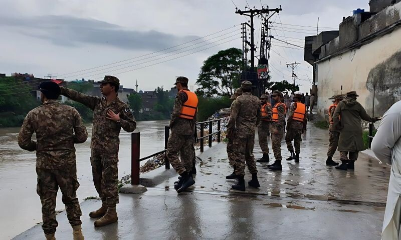 Floodwaters reach populated areas; Punjab calls in Army to assist in relief efforts