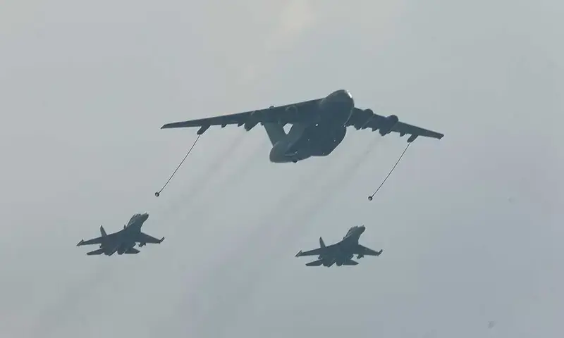 A YY-20A aerial refuelling tanker flies over Tiananmen Square during a military parade to mark the 80th anniversary of the end of World War Two, in Beijing, China, September 3, 2025.Reuters