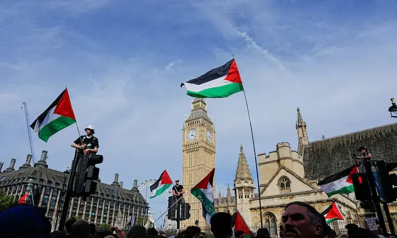 Palestine action protests: over 800 detained following violent clashes