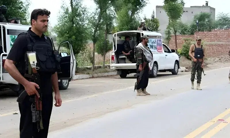 Attacks on police stations in Bannu and Karak foiled, 3 terrorists killed - Pakistan - Aaj English TV