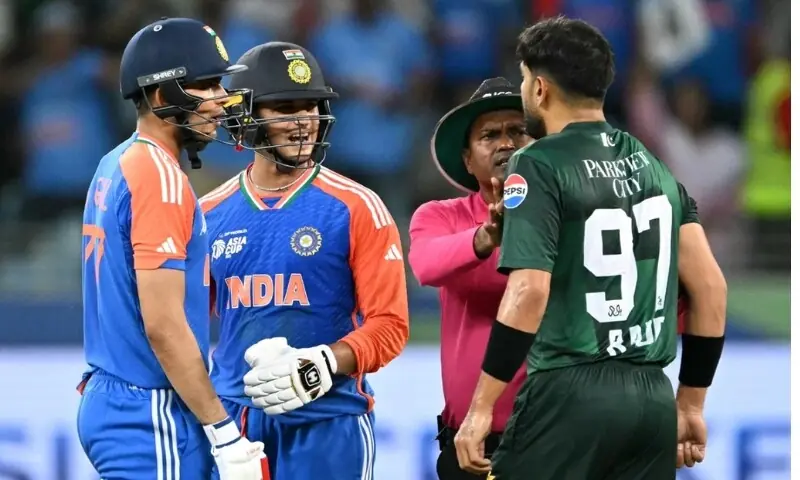 پاک بھارت ٹاکرا: حارث رؤف اور ابھیشیک شرما الجھ پڑے، تلخ جملوں کا تبادلہ – Sports