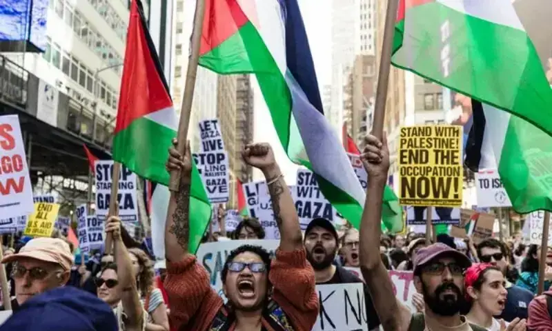 Thousands protest Netanyahu&rsquo;s presence in New York