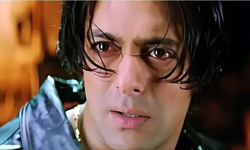 Salman Khan &lsquo;used to cry to songs after breakup with Aishwarya Rai&rsquo;