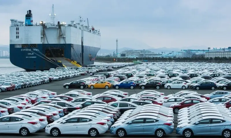 5 سال تک استعمال شدہ گاڑیوں کی کمرشل درآمد پر 40 فیصد ریگولیٹری ڈیوٹی عائد – Business & Economy