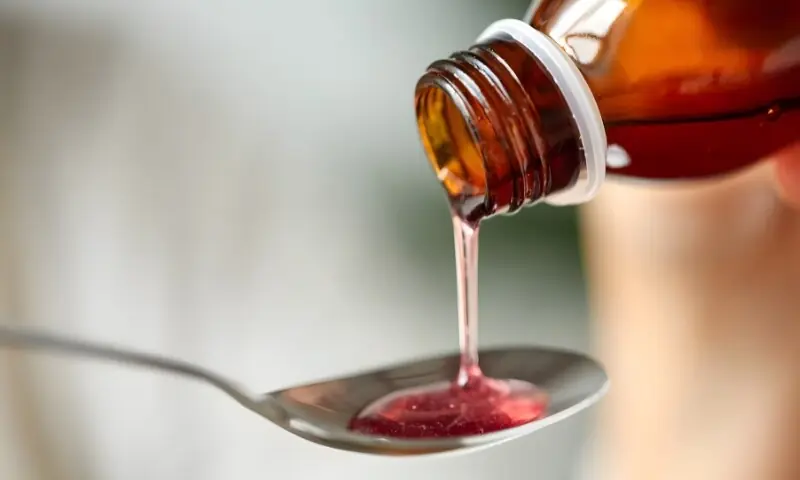 بھارت میں عام کھانسی کے شربت سے 11 بچوں کی موت نے تنازع کھڑا کردیا – Life & Style