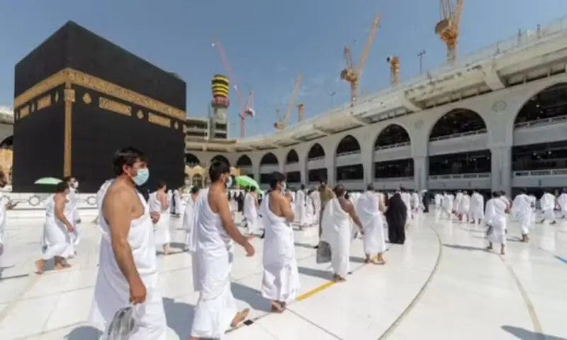 Saudi Arabia opens Umrah to all visa holders under new initiative