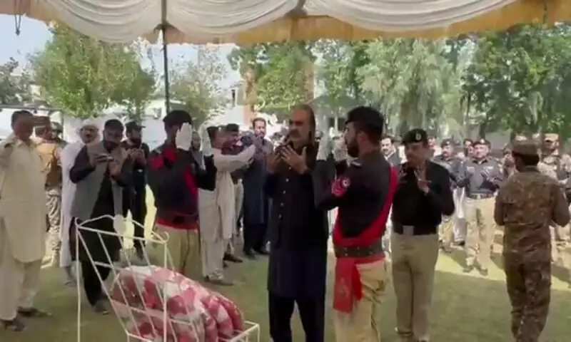 Gandapur attends funeral prayers for D.I. Khan police martyrs