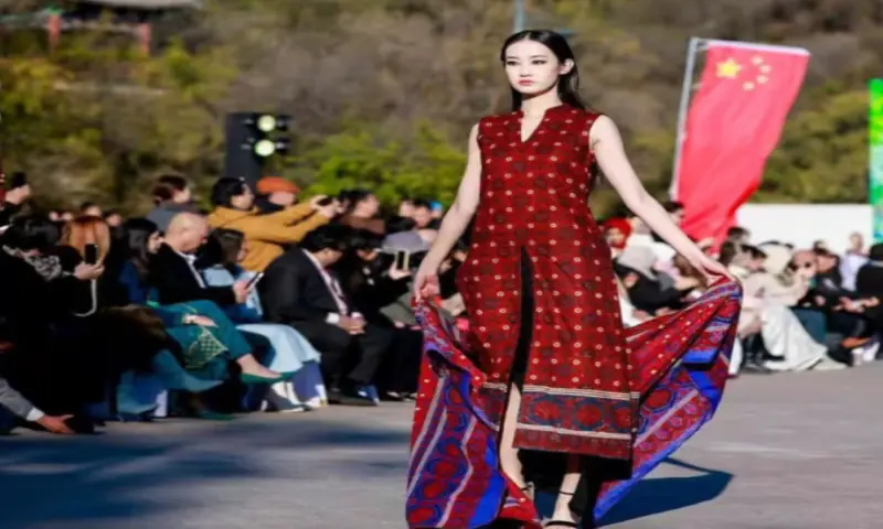 Maiden Pakistan-China Fashion Show organised at Great Wall of China