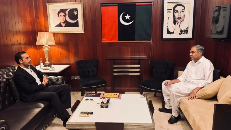 Mohsin Naqvi meets Bilawal Bhutto to ease coalition tensions