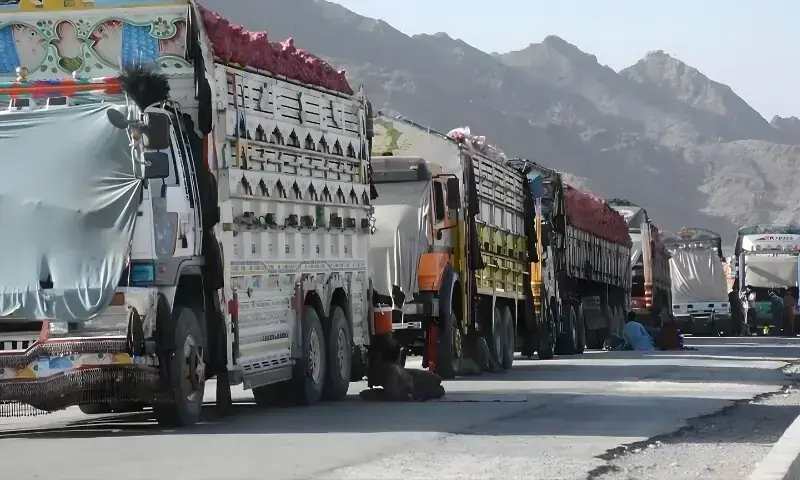 Torkham border may reopen today for two-way trade after 10-day closure