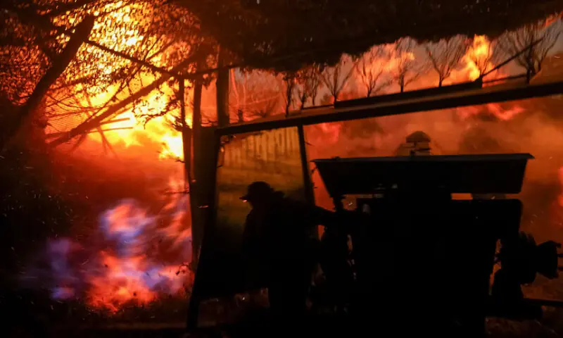 Putin-Trump summit on hold after Russia rejects ceasefire