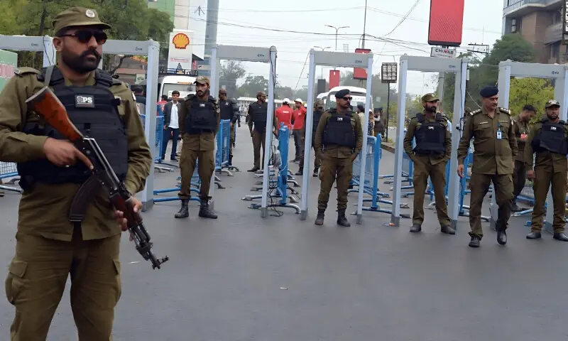 پنجاب حکومت کا بڑا اقدام: لاؤڈ اسپیکر ایکٹ مزید سخت، سوشل میڈیا پرشرانگیزی کیخلاف زیرو ٹالرنس کا فیصلہ – Pakistan