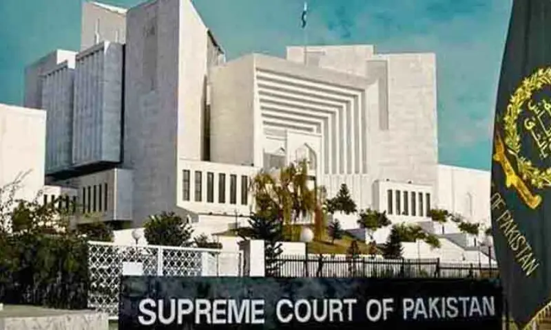 26ویں آئینی ترمیم کیس: ”عدالتی بینچز خواہشات کے مطابق نہیں بلکہ آئین و قانون کے مطابق بنیں گے“ – Pakistan