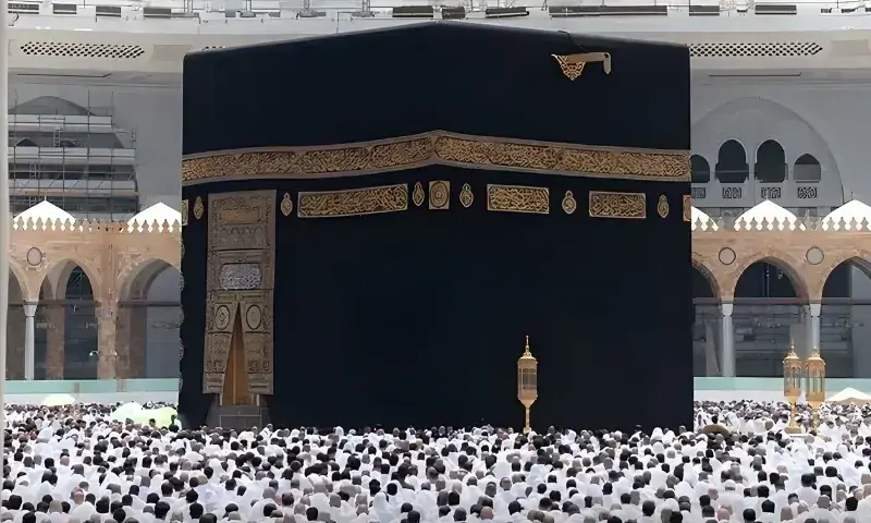 Saudi Arabia announces major change to umrah visa validity