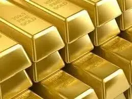 Gold prices dip in Pakistan amid global downturn