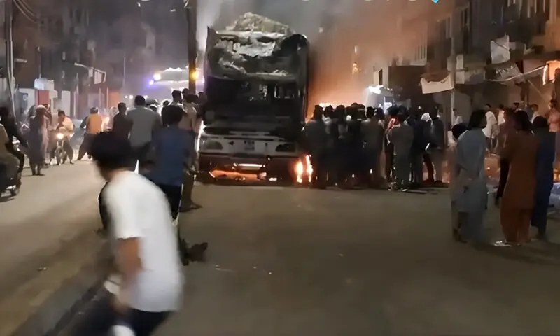 کراچی: ڈمپرز ایسوسی ایشن صدر کے گارڈ کی عوام پر فائرنگ، مقدمات درج – Pakistan