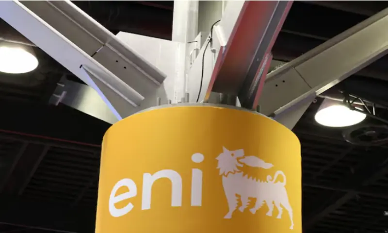 Pakistan cancels Eni LNG cargoes, seeks to renegotiate Qatar supplies