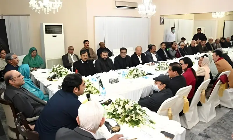 27 ویں آئینی ترمیم: پیپلز پارٹی کا صوبائی خود مختاری اور این ایف سی پر لچک دکھانے سے انکار – Pakistan