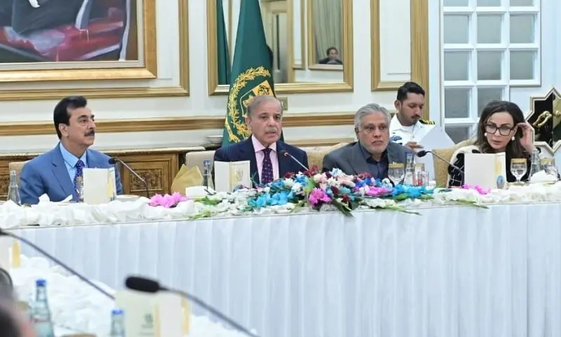 آئینی ترمیم کے لیے وزیراعظم کی کھابہ ڈپلومیسی، پہلے عالیشان عشائیہ اب پُرتکلف ناشتہ، مینیو کیا ہے؟ – Pakistan