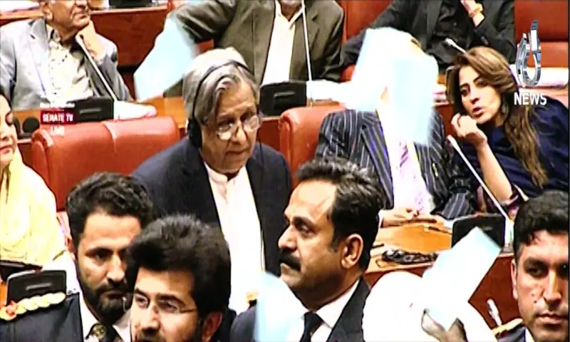 Senate passes 27th constitutional amendment amid opposition walkout
