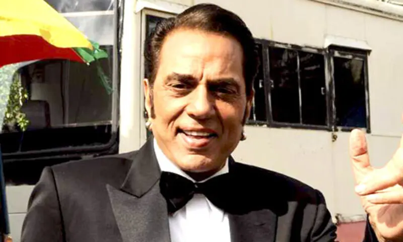 بالی وُڈ کے ’ہی مین‘ دھرمیندر 89 برس کی عمر میں انتقال کر گئے – Life & Style