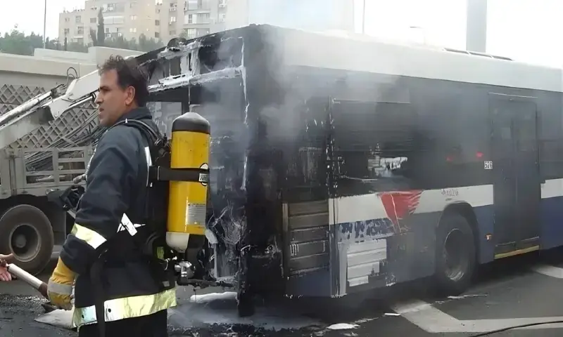 At least 42 Indian Umrah pilgrims killed in bus crash near Madinah