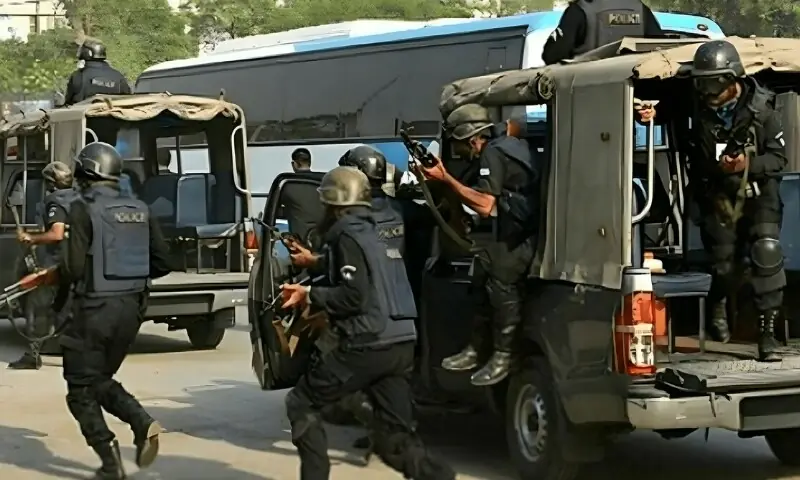 خیبرپختونخوا: 3 اہم کمانڈرز سمیت 17 دہشتگرد ہلاک، دوغڑا پل پر حملہ ناکام – Pakistan