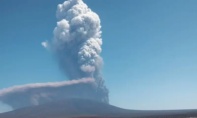 Pakistan clear of Ethiopian volcano ash as cloud drifts towards India