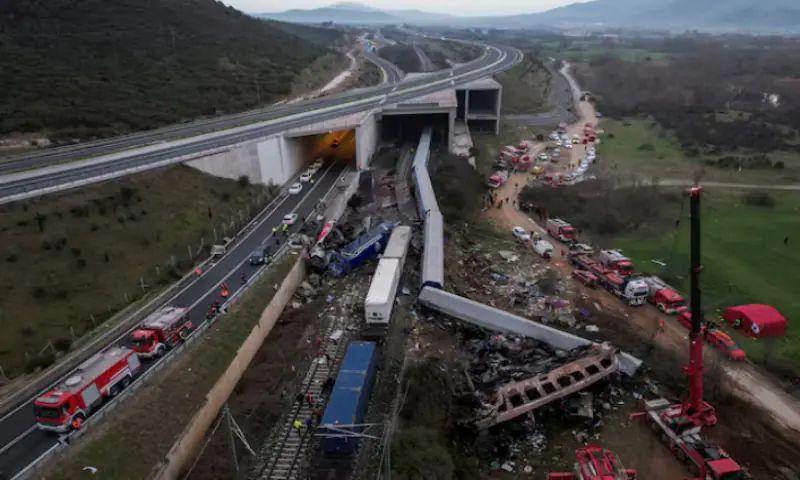 Train runs down, kills 11 in China&rsquo;s worst rail accident in over a decade
