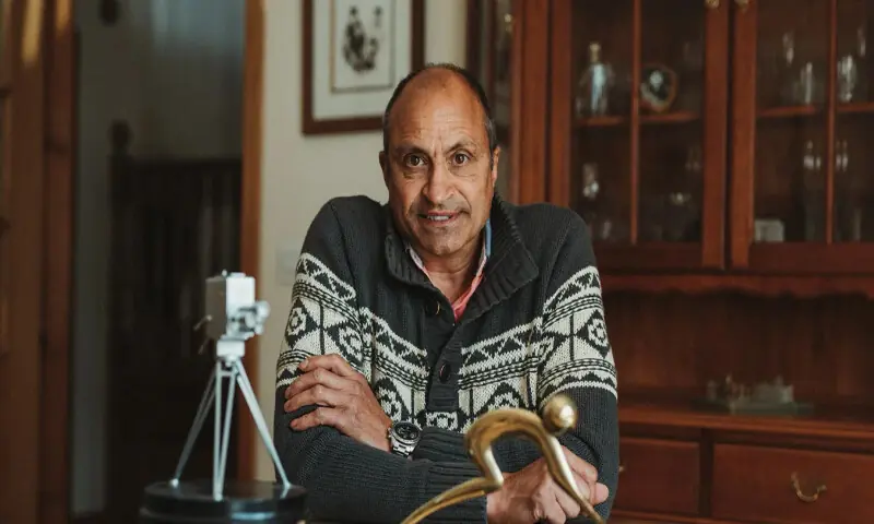 Britain hockey great Sherwani dies aged 63