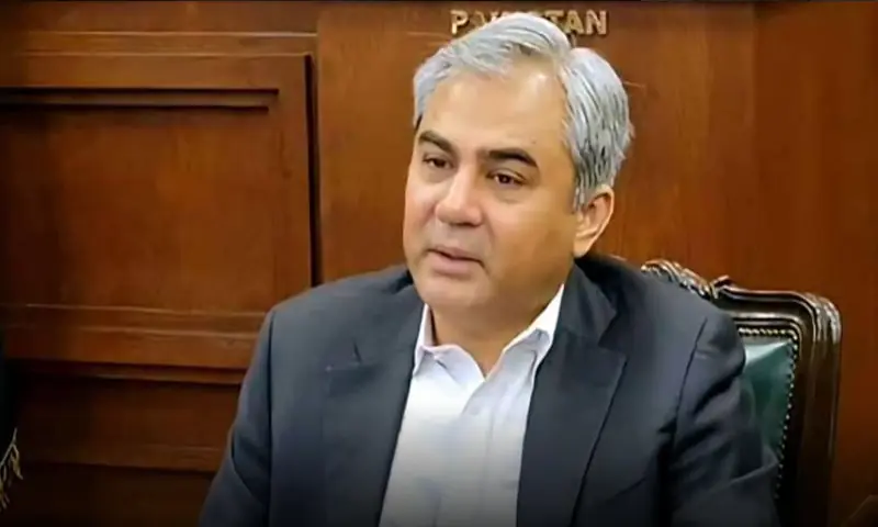 Mohsin Naqvi reviews immigration efficiency at Lahore airport