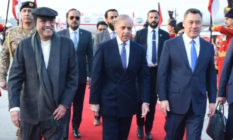 Kyrgyz President arrives in Islamabad on two-day official visit