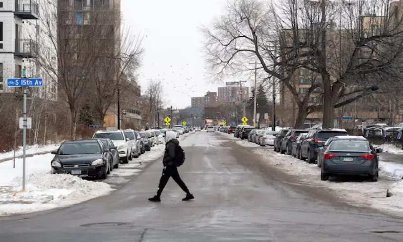 Trump &lsquo;garbage&rsquo; remarks draw cheers from officials, silence from Republicans