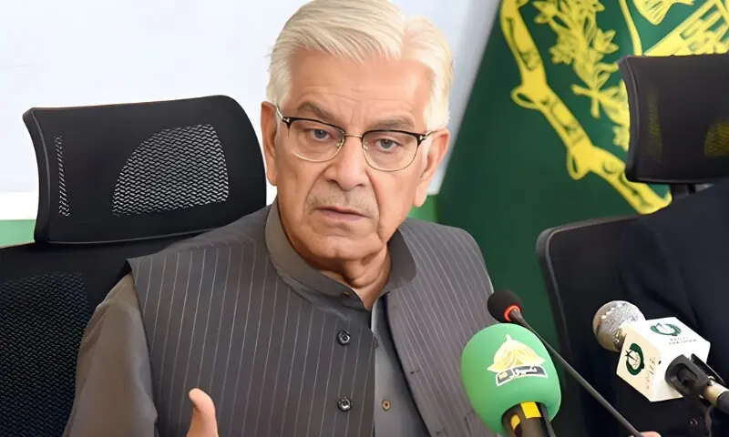 ادارے کے خلاف ایسی زبان استعمال کی جائے تو جواب دینا فطری ہے، خواجہ آصف – Pakistan