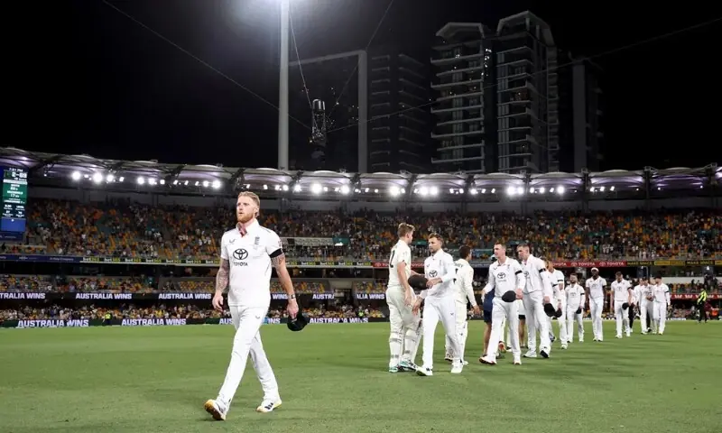 برسبین ڈے نائٹ ٹیسٹ میں بھی آسٹریلیا کا راج، انگلینڈ کو مسلسل دوسری شکست – Sports