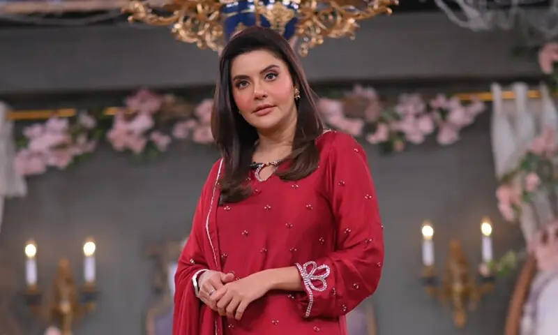 ندا یاسر کو فوڈ ڈیلیوری رائیڈرز سے معافی کیوں مانگنا پڑگئی؟ – Life & Style