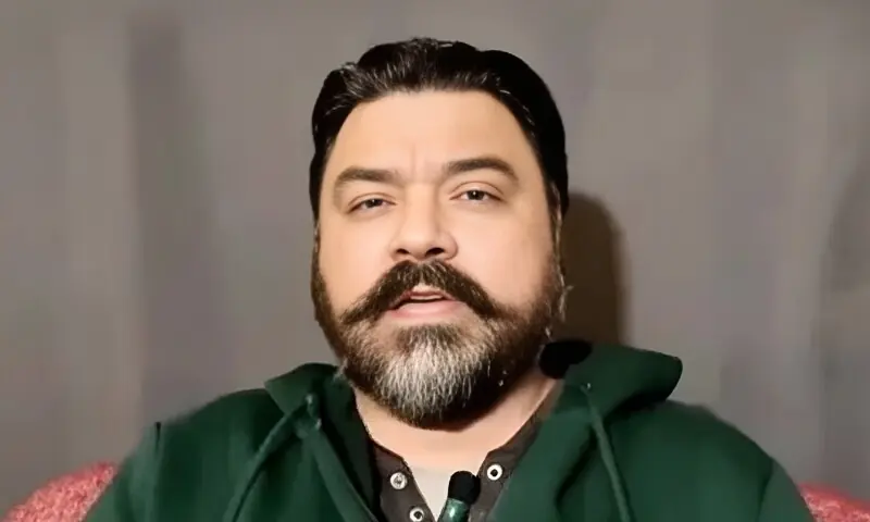 عادل راجہ نے سابق فوجی افسر کے خلاف لگائے گئے الزامات تسلیم کرلیے – Pakistan