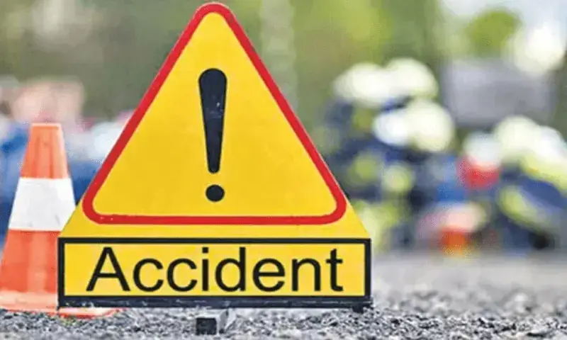 Six dead as passenger van plunges into Jhelum River in Azaad Pattan