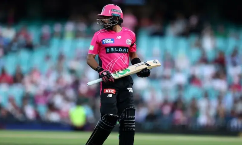 بگ بیش لیگ میں بابراعظم کا بلا رنز اگلنا بھول گیا، دوسرے میچ میں بھی فیل بگ بیش لیگ میں بابراعظم کا بلا رنز اگلنا بھول گیا، دوسرے میچ میں بھی فیل