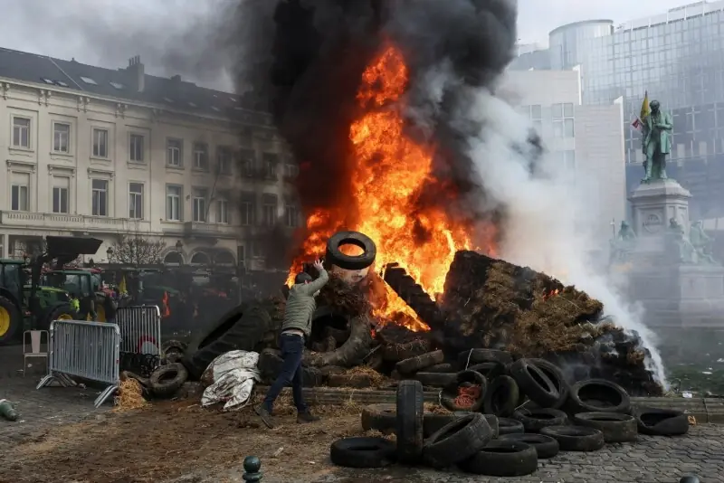 برسلز میں کسانوں کا بڑا احتجاج