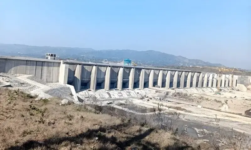 India blocks water flow of Jhelum and Neelum rivers