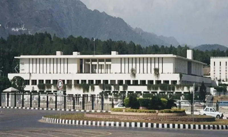 Establishment Division declines to disclose assets of police, customs officers