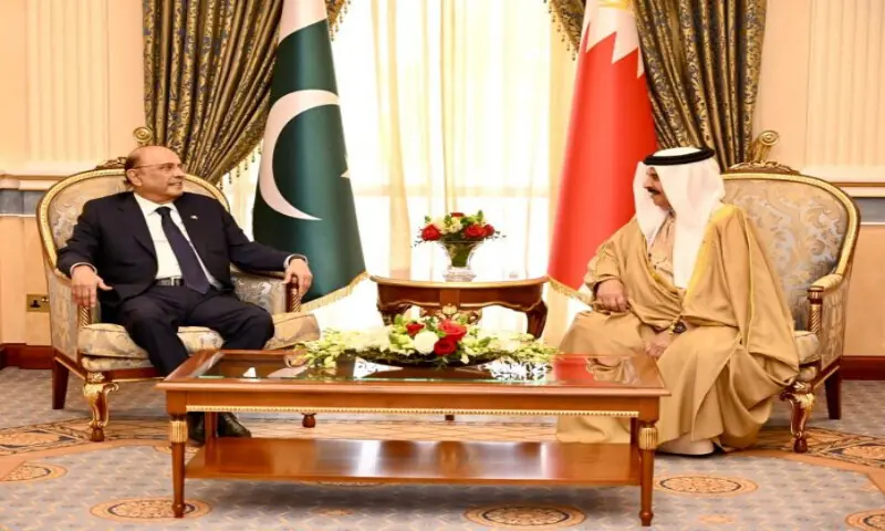 President Zardari meets King Hamad to discuss Pakistan-Bahrain ties