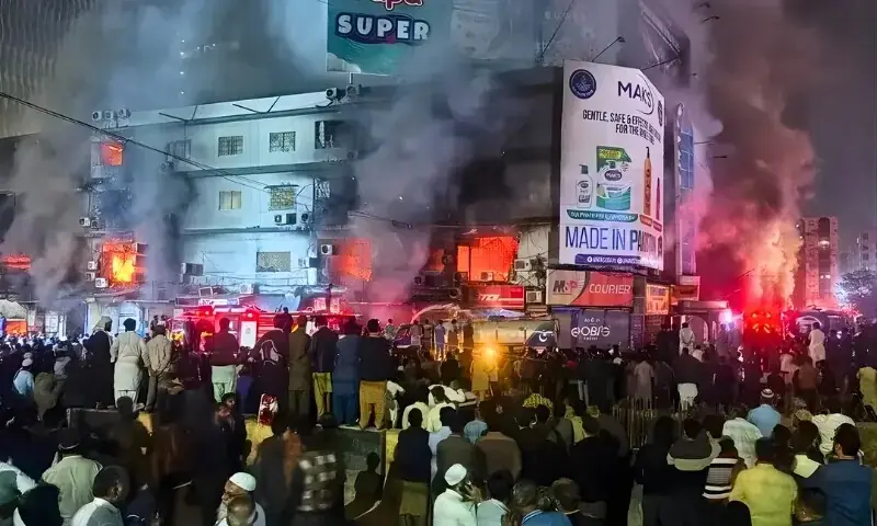 Blaze rages for 14 hours at Gul Plaza; death toll rises to six